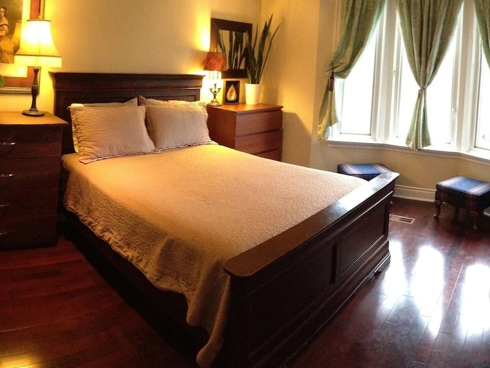 A Seaton Dream Otel Toronto Dış mekan fotoğraf