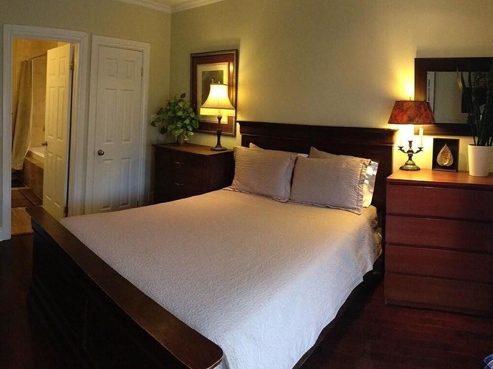 A Seaton Dream Otel Toronto Dış mekan fotoğraf