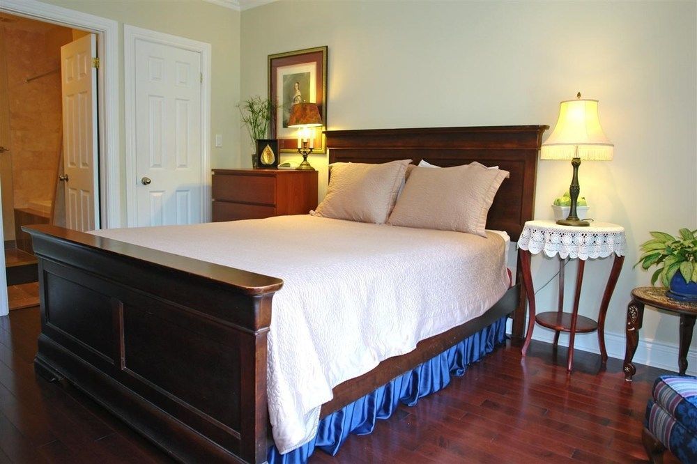 A Seaton Dream Otel Toronto Dış mekan fotoğraf